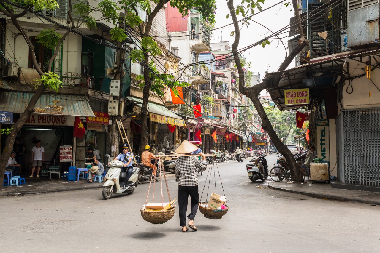 exploring hanoi market